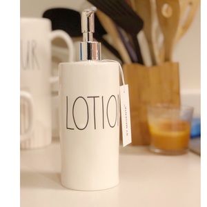 Rae Dunn Lotion